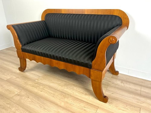 Divano stile biedermeier - in,