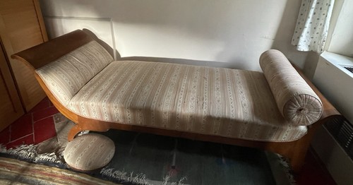 Chaise longue usata - longue,